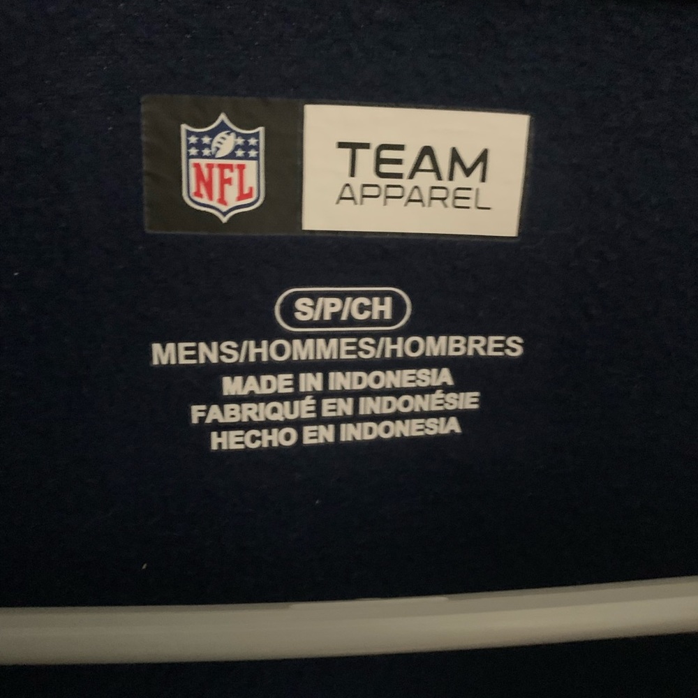 NFL Patriots Jacket - Picture 3 of 3